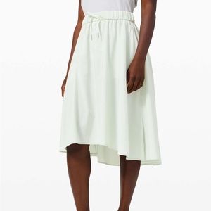 Lululemon Time to Flounce Skirt, Sz8, Pre-loved EUC, Springtime colour